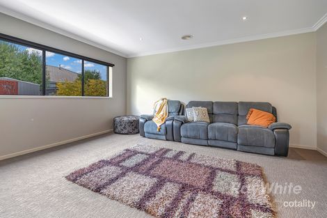 Property photo of 34 Bridlington Avenue Echuca VIC 3564