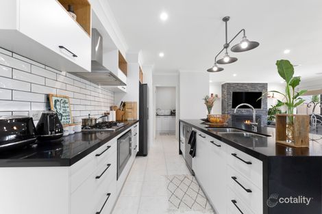 Property photo of 38 Continuance Way Delacombe VIC 3356