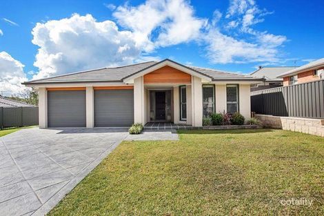 3 Moreton Ave, Cameron Park, NSW 2285