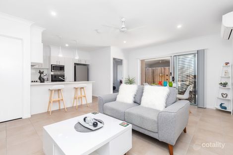 125/2 Island View Dr, Urangan, QLD 4655