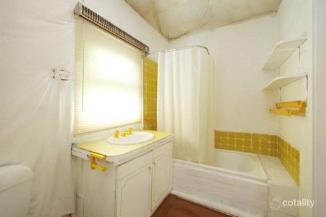 Property photo of 27 Bartlett Avenue Croydon VIC 3136