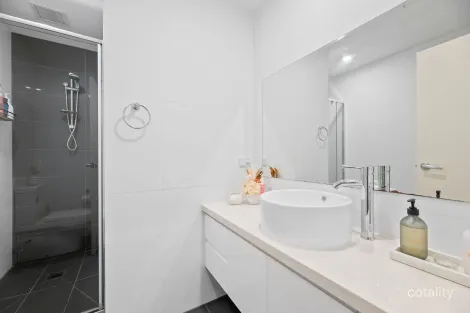 Property photo of 104/2 Churchill Street Ringwood VIC 3134