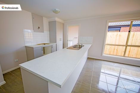 7 Gillespie Dr, Weir Views, VIC 3338