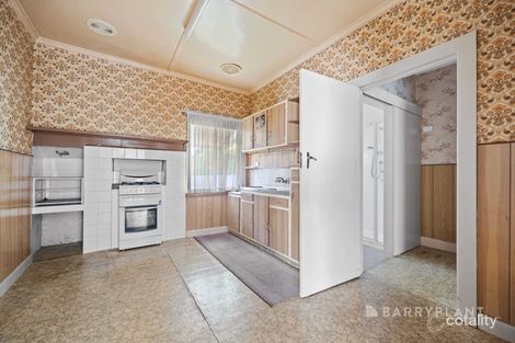 Property photo of 235 Larter Street Canadian VIC 3350