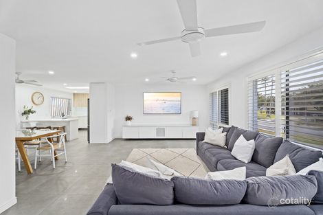 Property photo of 6 Whitian Drive Carrara QLD 4211