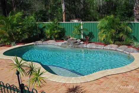 Property photo of 2 Kirkston Place Pine Mountain QLD 4306