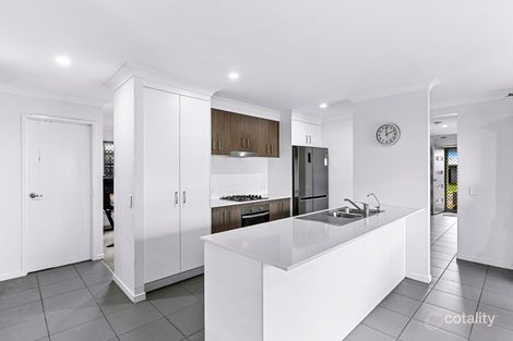 Property photo of 30 O'Connell Parade Urraween QLD 4655