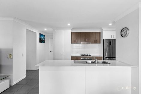 Property photo of 30 O'Connell Parade Urraween QLD 4655