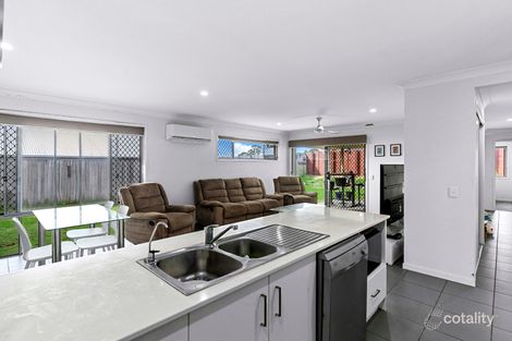 Property photo of 30 O'Connell Parade Urraween QLD 4655