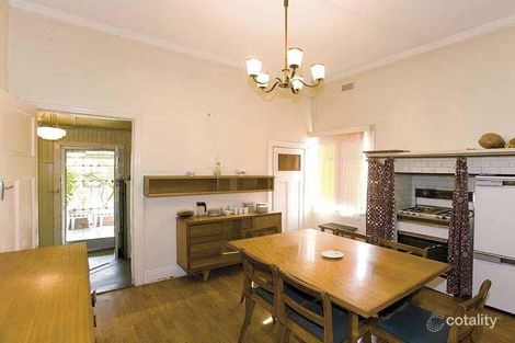 Property photo of 6 Plimsoll Grove Fairfield VIC 3078