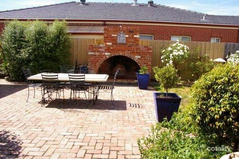 Property photo of 4 Galilee Court New Gisborne VIC 3438