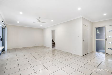 Property photo of 18/28 Careel Close Helensvale QLD 4212