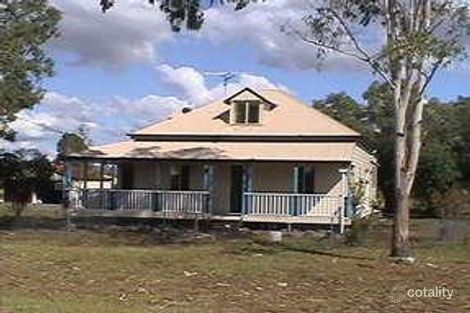 5 Creek St, Cambooya, QLD 4358