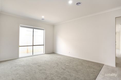 57 Holst St, Armstrong Creek, VIC 3217