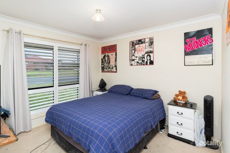 Property photo of 1/50 Kimba Drive Glenfield Park NSW 2650