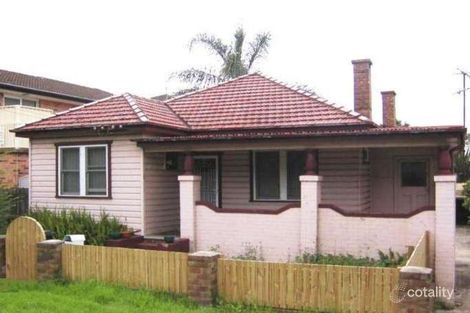 Property photo of 22 Loftus Street Wollongong NSW 2500