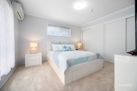 Property photo of 22 Bexley Place Helensvale QLD 4212