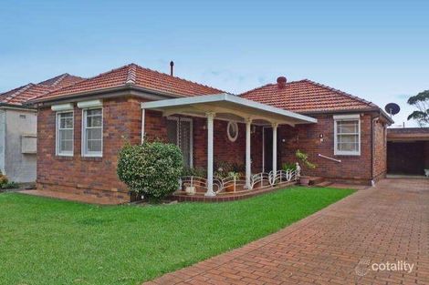 Property photo of 8 Simmons Road Kingsgrove NSW 2208