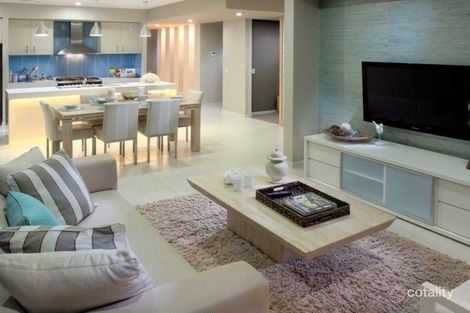 5 Paul St, Noosa Heads, QLD 4567