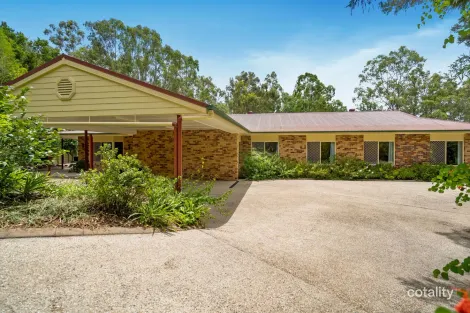 Property photo of 11 Seahorse Court Karalee QLD 4306