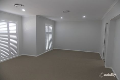 Property photo of 14 Bowral Grove Jordan Springs NSW 2747