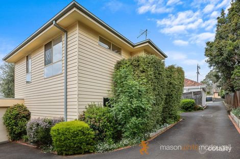 Property photo of 2/184 Grimshaw Street Greensborough VIC 3088