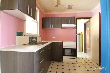 Property photo of 53 Tarawa Road Lethbridge Park NSW 2770