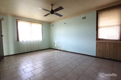 Property photo of 53 Tarawa Road Lethbridge Park NSW 2770