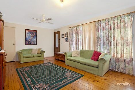 Property photo of 17 Osborn Close Thornton NSW 2322