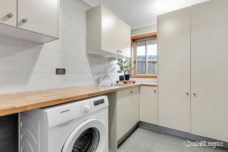 Property photo of 57 Yarralumla Drive Langwarrin VIC 3910