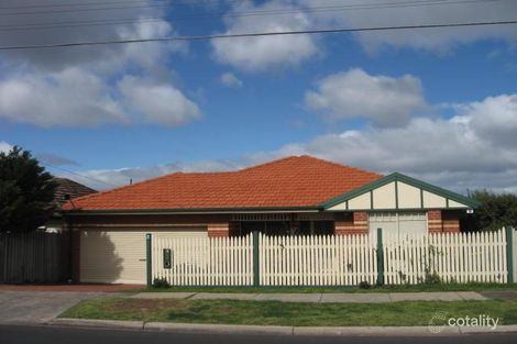 2a George St, Niddrie, VIC 3042