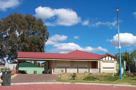 34 Adelphi Ct, Marangaroo, WA 6064