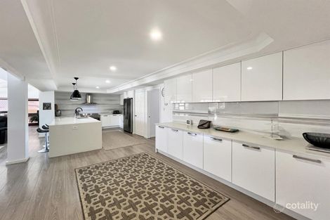 Property photo of 11 Cattleya Court Hollywell QLD 4216
