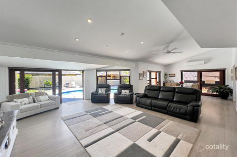 Property photo of 11 Cattleya Court Hollywell QLD 4216