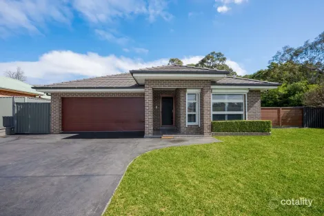 2 Antill St, Thirlmere, NSW 2572