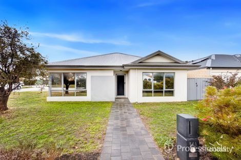 34a Westlake Rd, Morley, WA 6062
