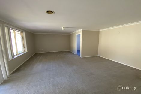 Property photo of 18 Country Way Abercrombie NSW 2795