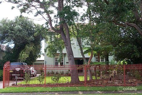 31 Silsoe St, Hamilton South, NSW 2303