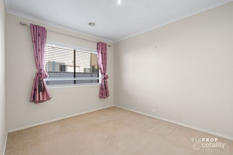 Property photo of 24 Palmer Avenue Point Cook VIC 3030