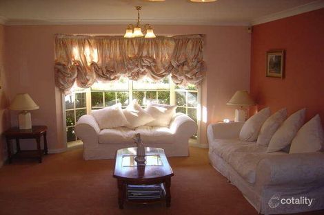 Property photo of 11 Illyarie Place Castle Hill NSW 2154