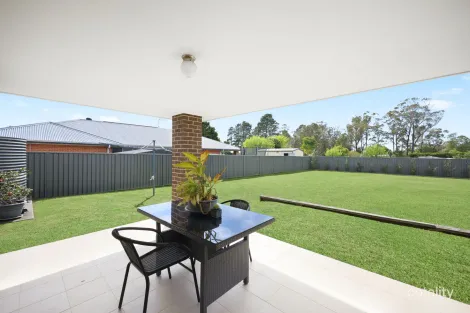 6a Ella St, Hill Top, NSW 2575