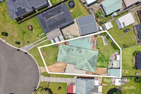 Property photo of 51 Brigadoon Circuit Oak Flats NSW 2529