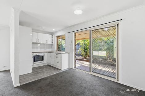 Property photo of 2 Boronia Place Fitzgibbon QLD 4018