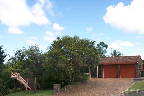 2 Finley Ct, Helensvale, QLD 4212