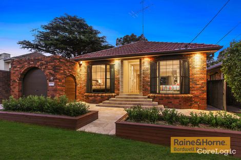Property photo of 10 Heath Road Blakehurst NSW 2221