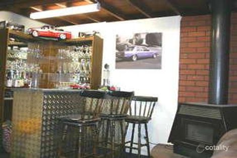 Property photo of 8 Kinarra Crescent Chigwell TAS 7011