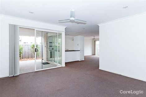 Property photo of 48/8 Rosegum Place Redbank Plains QLD 4301