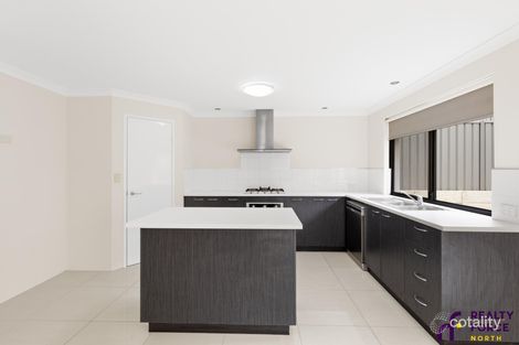 Property photo of 26 McKenzie Way Embleton WA 6062