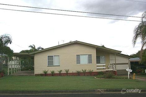 26 Edwards St, Eastern Heights, QLD 4305