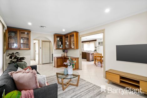 Property photo of 12 Chetwyn Drive Kings Park VIC 3021